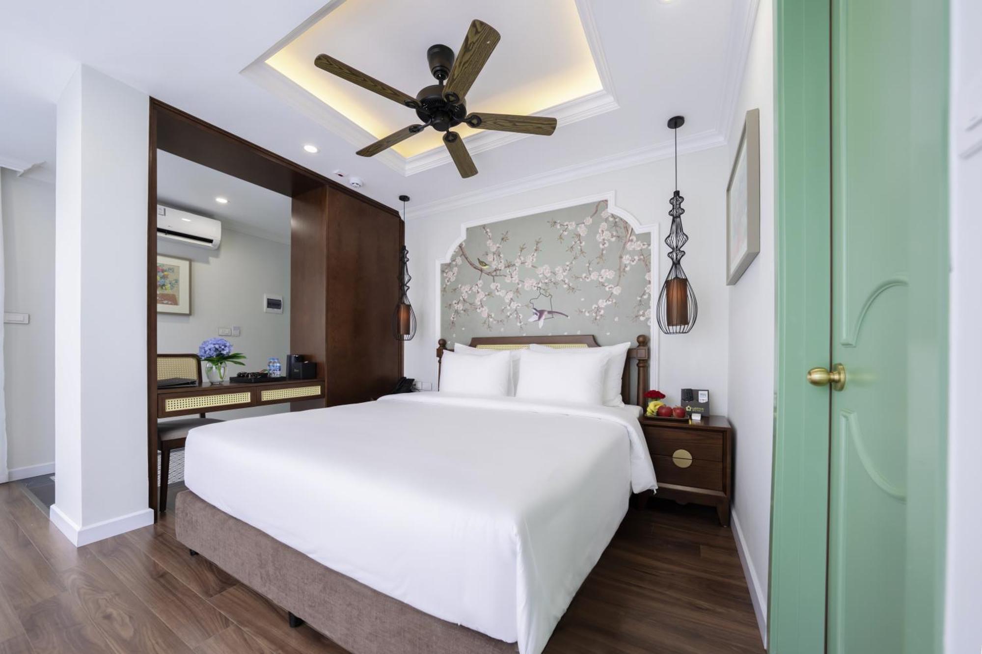 Lestar Hotel Hanoi Buitenkant foto