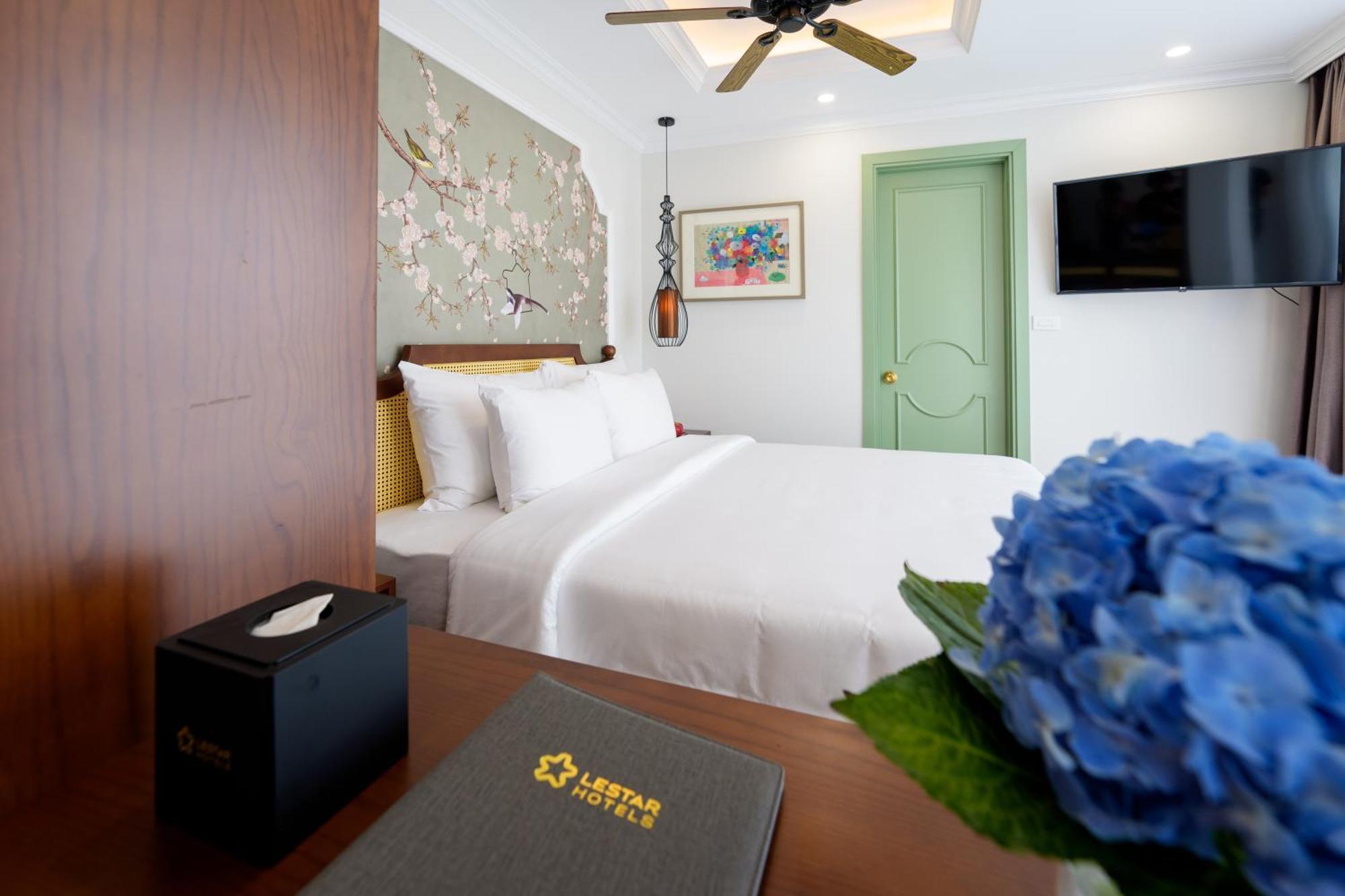 Lestar Hotel Hanoi Buitenkant foto