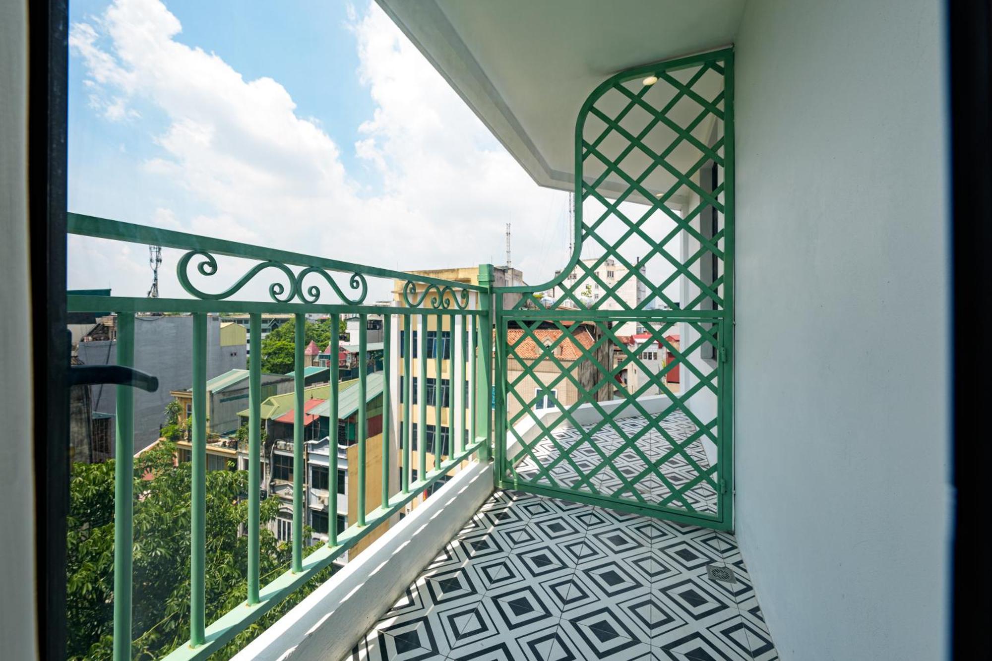 Lestar Hotel Hanoi Buitenkant foto