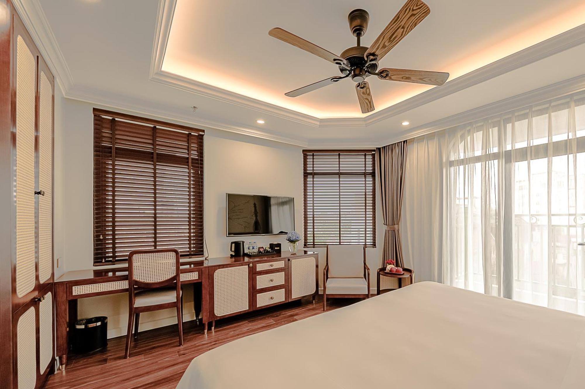 Lestar Hotel Hanoi Buitenkant foto