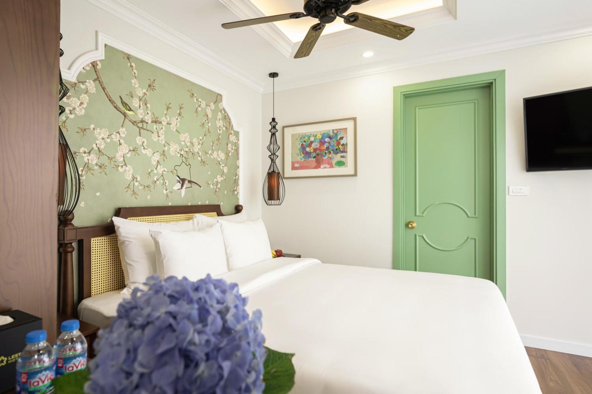 Lestar Hotel Hanoi Buitenkant foto